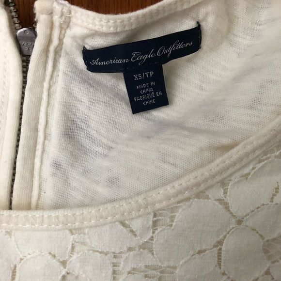 White Lace Top - Off or on shoulder! Size XS/S - Picture 7 of 8